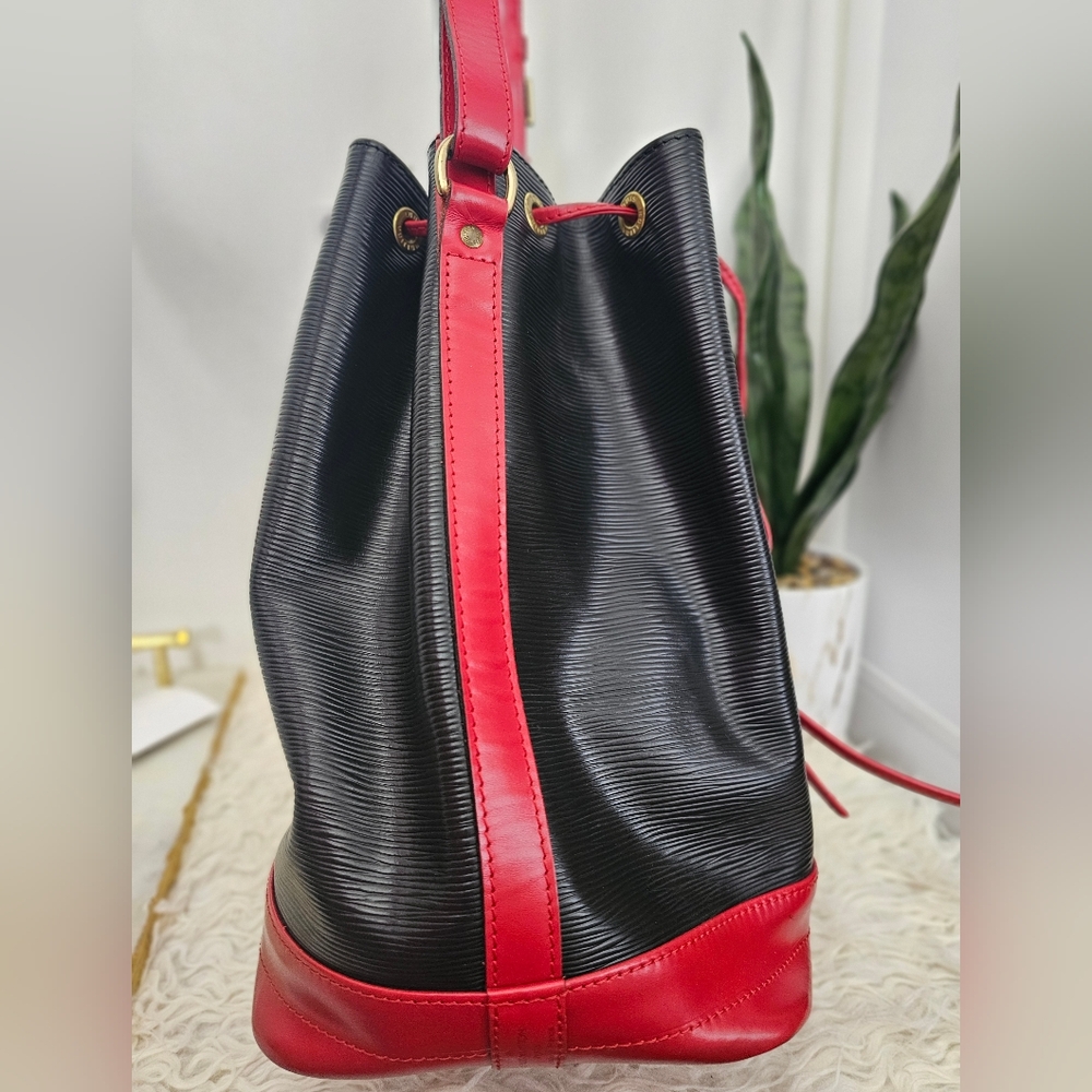 Authentic Louis Vuitton Noe Bucket Bag Epi - Picture 9 of 16